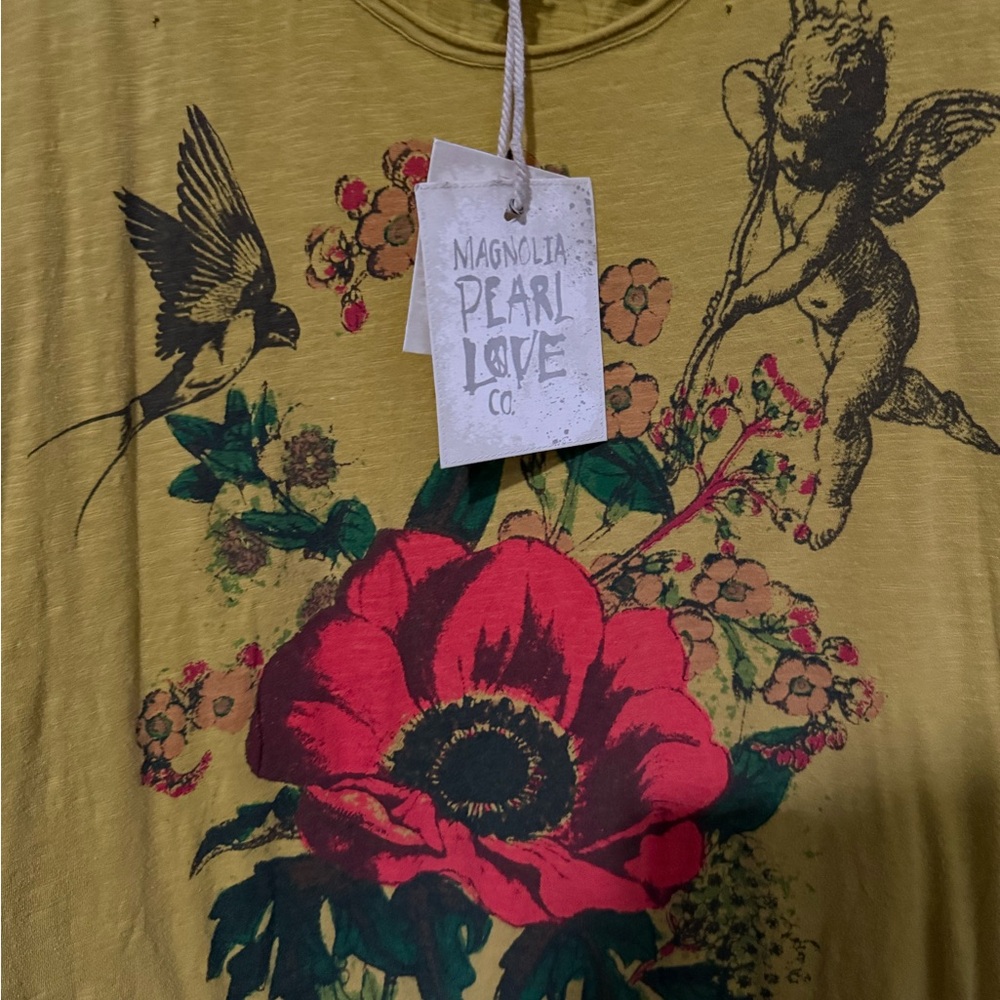 NWT Magnolia Pearl Women's Floral Boyfriend T